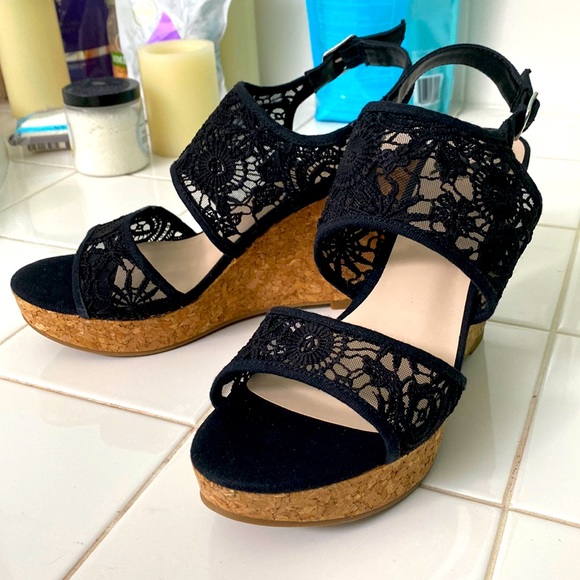 Fergalicious Shoes - NIB Fergalicious Krazy black cork wedge sandals 10M